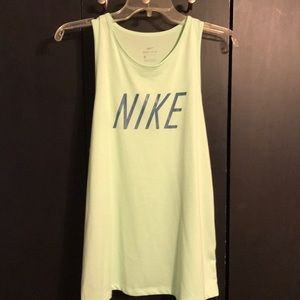 Nike tank